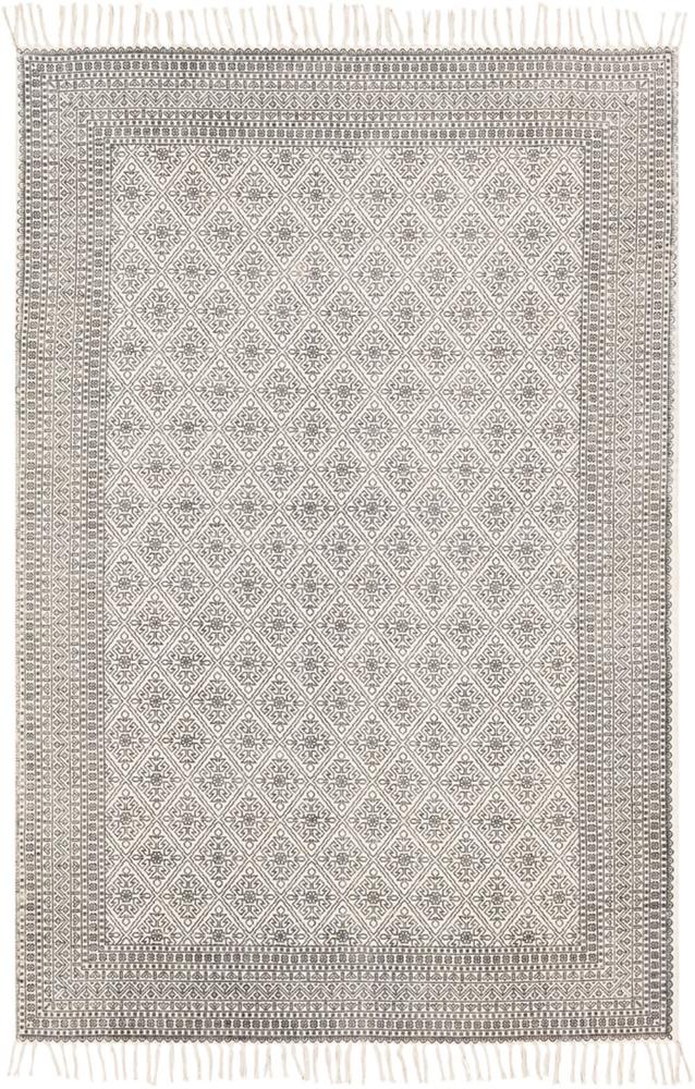 Surya 5' x 7'6" Decorative Area Rug