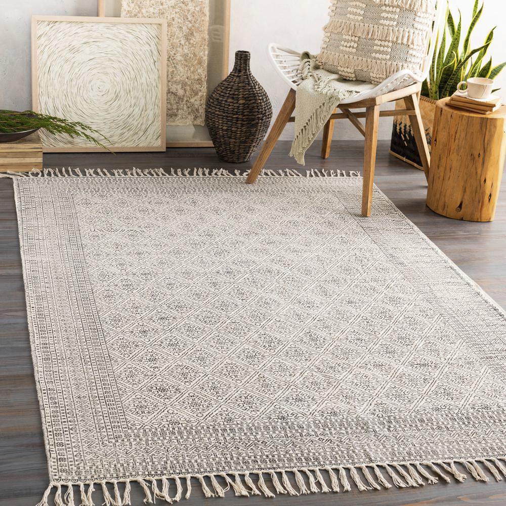 Surya 5' x 7'6" Decorative Area Rug