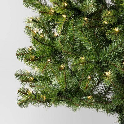 6.5' Pre-lit Alberta Spruce Artificial Christmas Tree