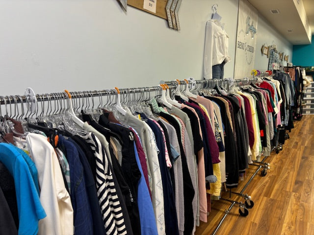 NWT Women’s Clothing Reseller Bundle – 40 Pieces (Major Retail Brands)