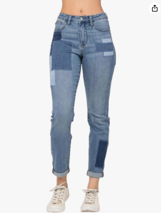 Judy Blue High Waist Awesome Patch Double Cuffed Boyfriend Jeans 88499